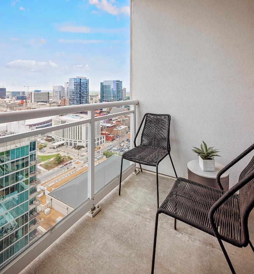 Hotel Placemakr Premier Sobro